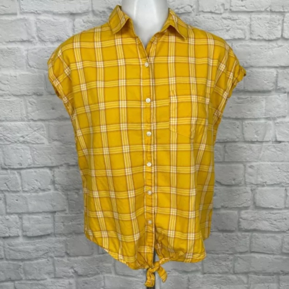 Old Navy Plaid Yellow Button & Tie Front Top